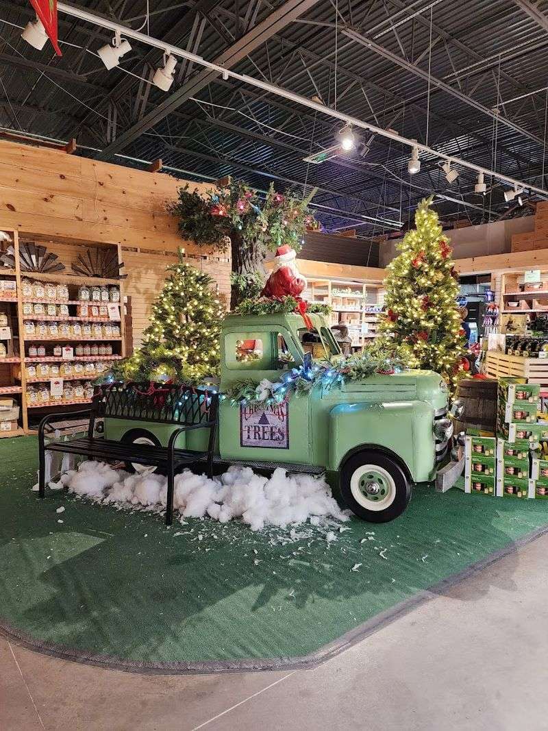 Seasonal Events And Themed Experiences