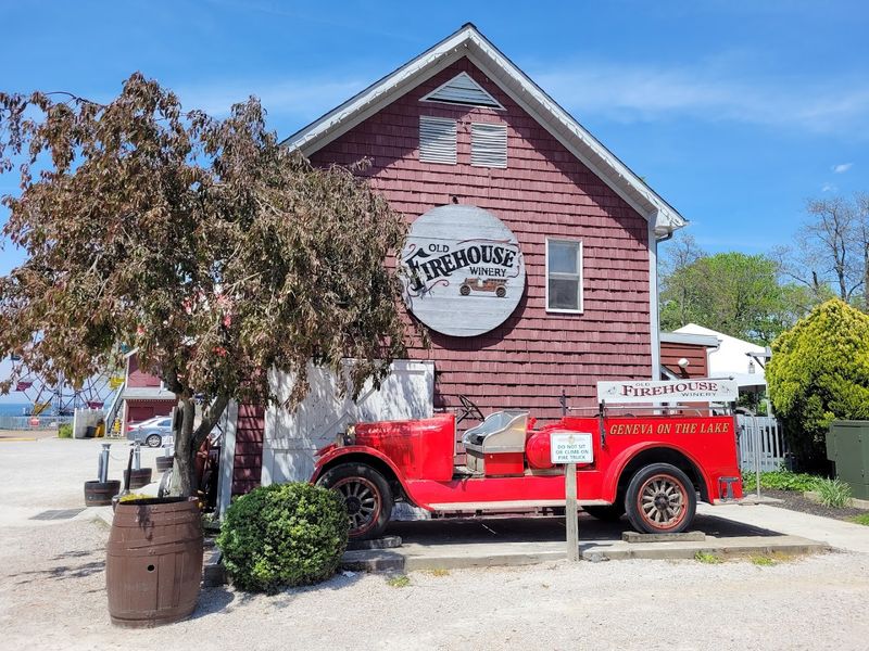 Old Firehouse Winery (Geneva-On-The-Lake)