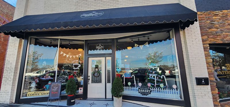 A Downtown Location That Fits The Town's Character