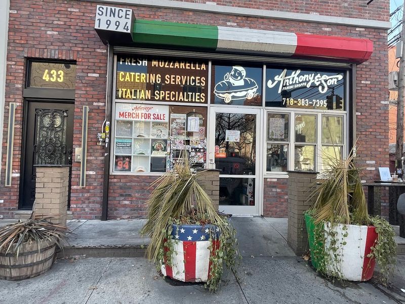 Anthony & Son Panini Shoppe (Williamsburg, Brooklyn)