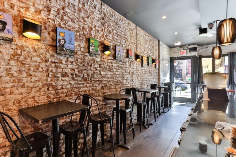 The Buttermilk Biscuits At This Harlem Restaurant In New York Are Out-Of-This-World Delicious