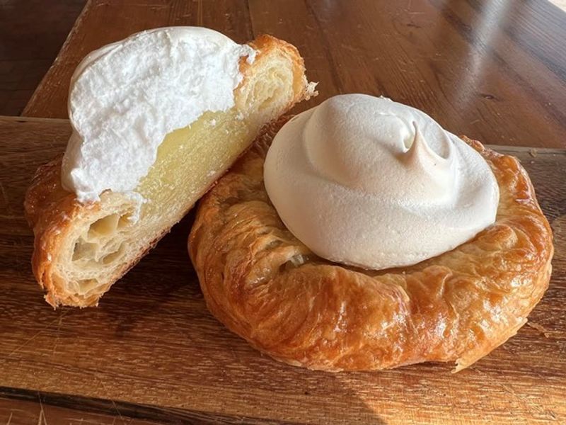 The Bakery Ships Kringles Across The United States