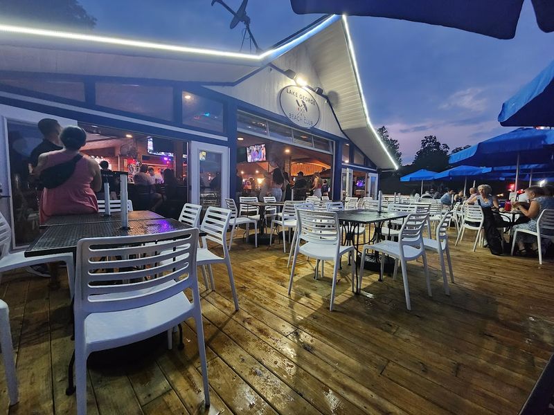 Live Music And Atmosphere That Elevate The Entire Experience