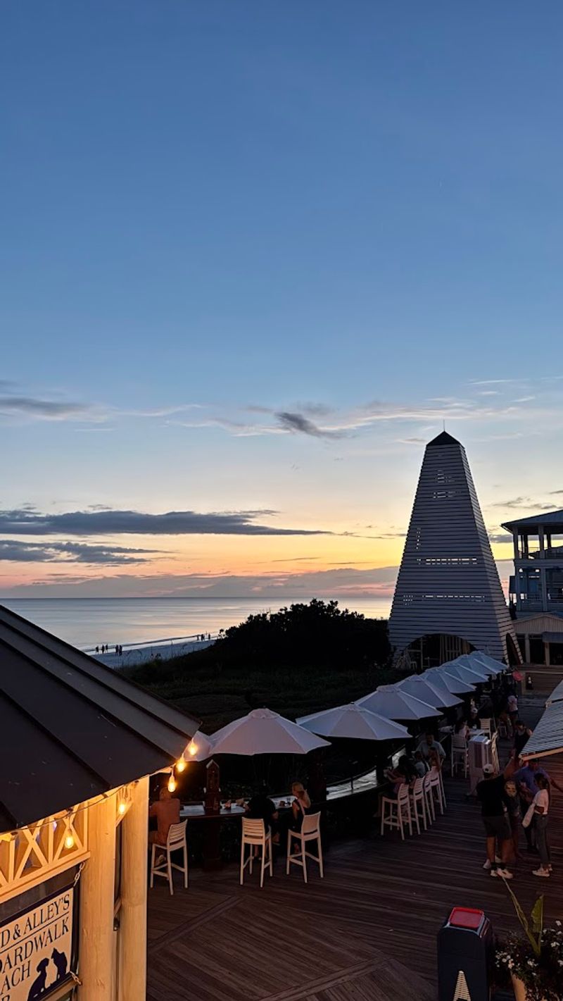 Bud & Alley's Waterfront Restaurant