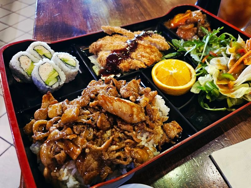 Cherryblossom Noodle Café