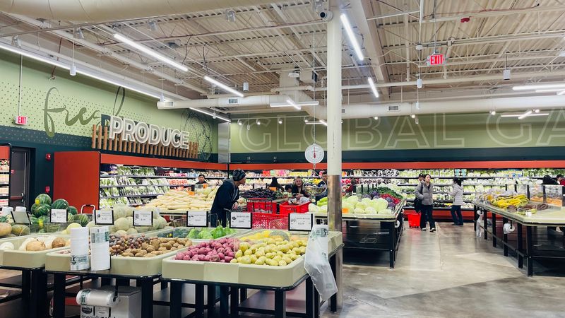 Global Grocery Aisles Beyond Asia