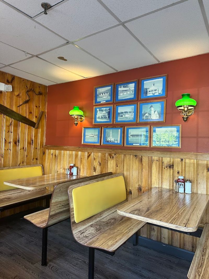 George's Place (Carmel)