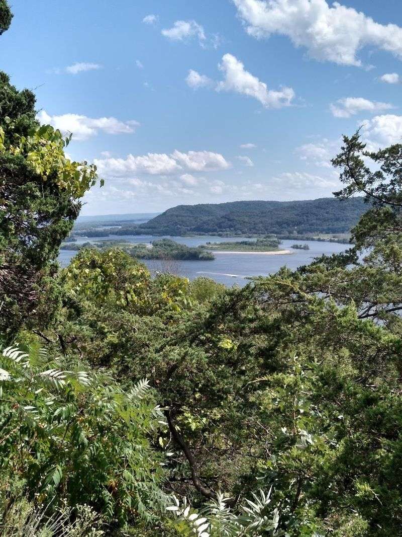 Manageable Hike That Feels Like A True Escape