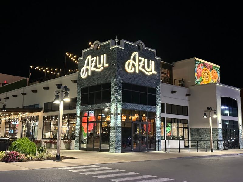 Azul Cantina At The Mountain Mile