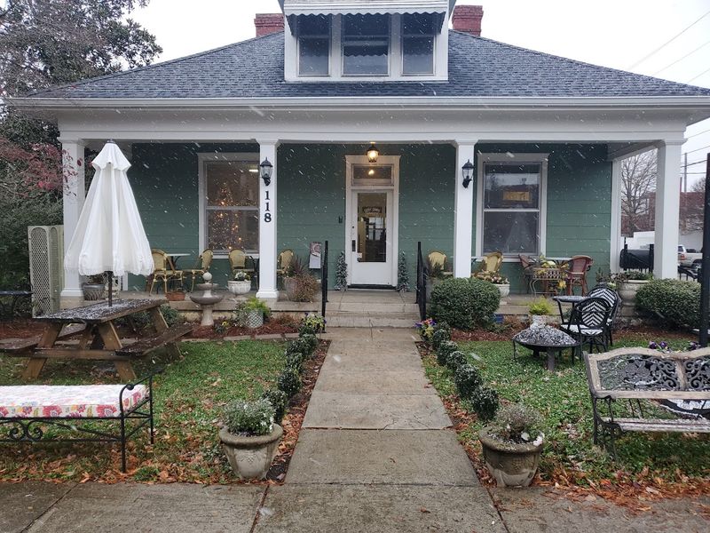 The Charming Old House Setting That Draws People In