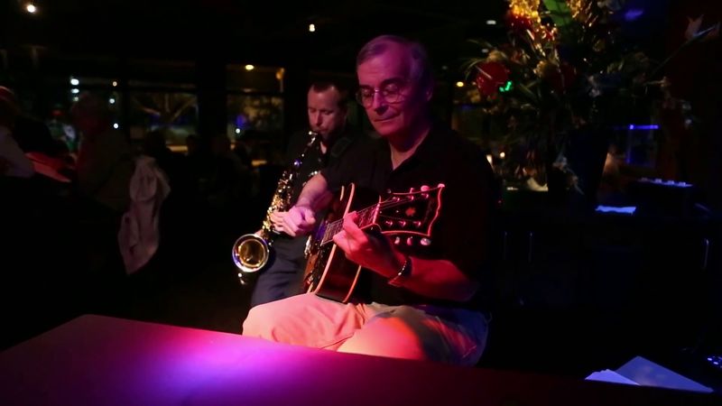 Live Jazz Music That Adds To The Atmosphere