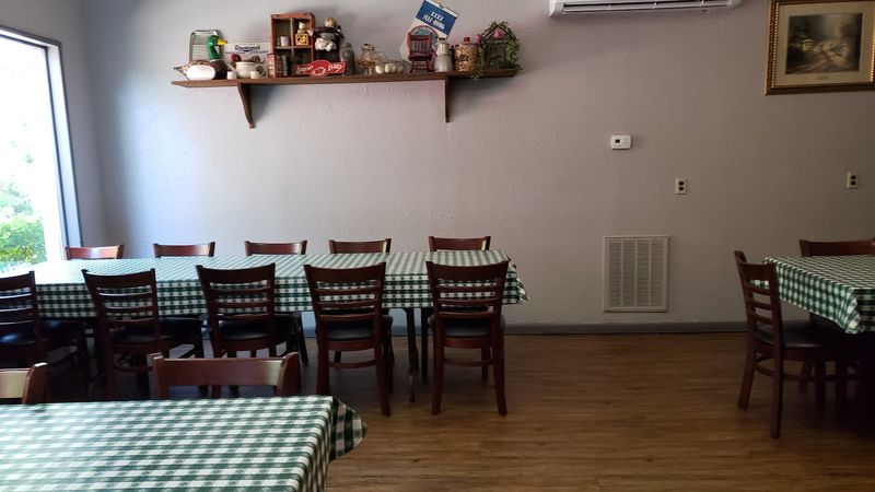 The Meatloaf That Earns Serious Praise From Serious Cooks