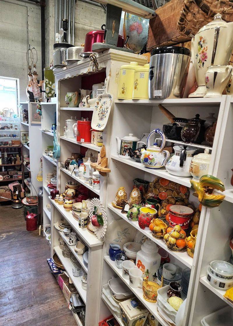 Shelves Full Of Retro Kitchenware And Glassware