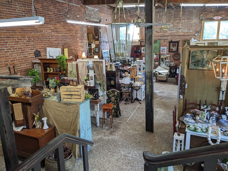 Furniture Finds That Range From Rustic To Refined