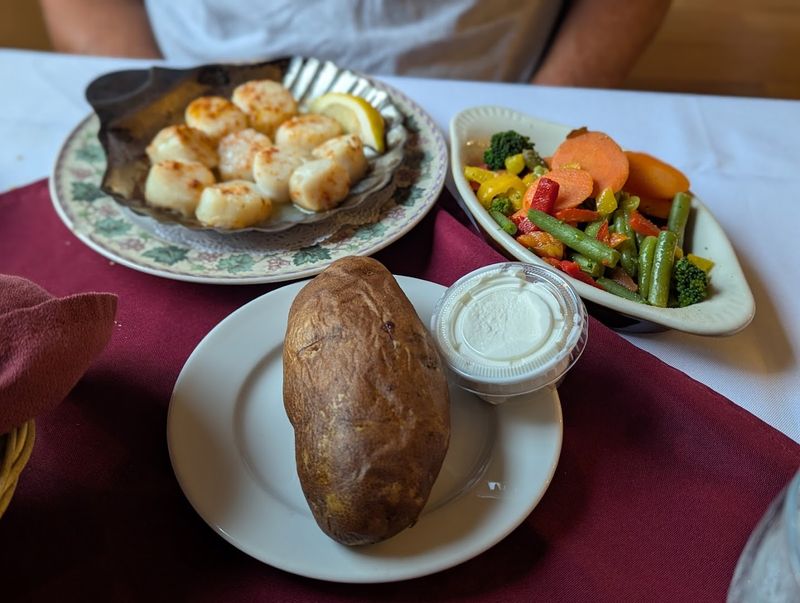 Christine's Creekside Inn: A Secluded Retreat For Food And Relaxation