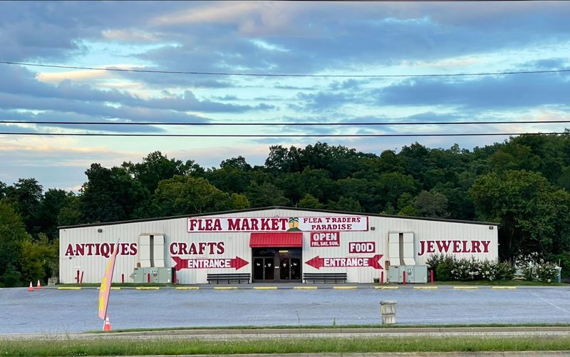 Flea Traders Paradise, Sevierville