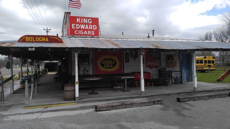 Fresh Deli Meats And Cheeses Worth The Drive Alone