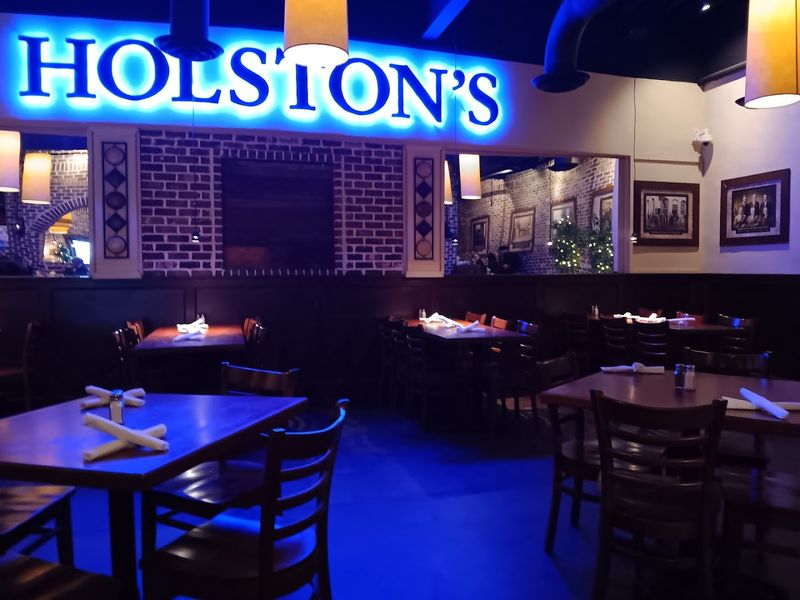 Holston's Kitchen (Morristown)