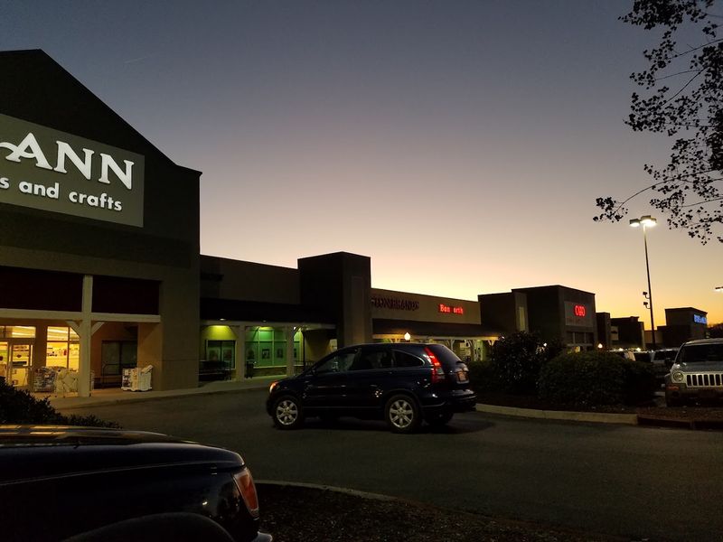 The Car Wash That Earns Its Own Reviews