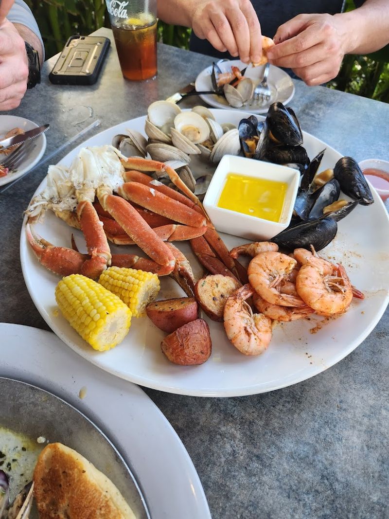 Perfect Spot For Sunset Dinners On Lake Norman