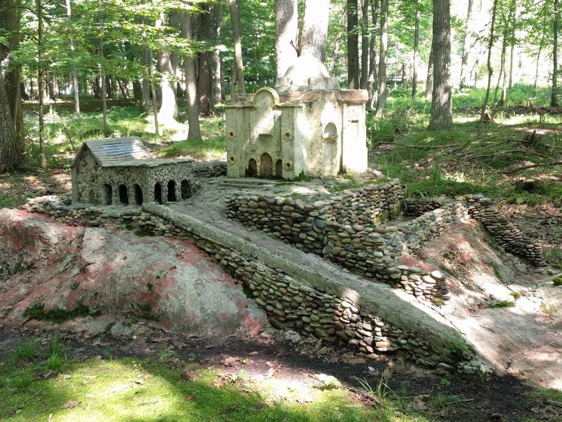 James Tellen Woodland Sculpture Garden (Sheboygan)