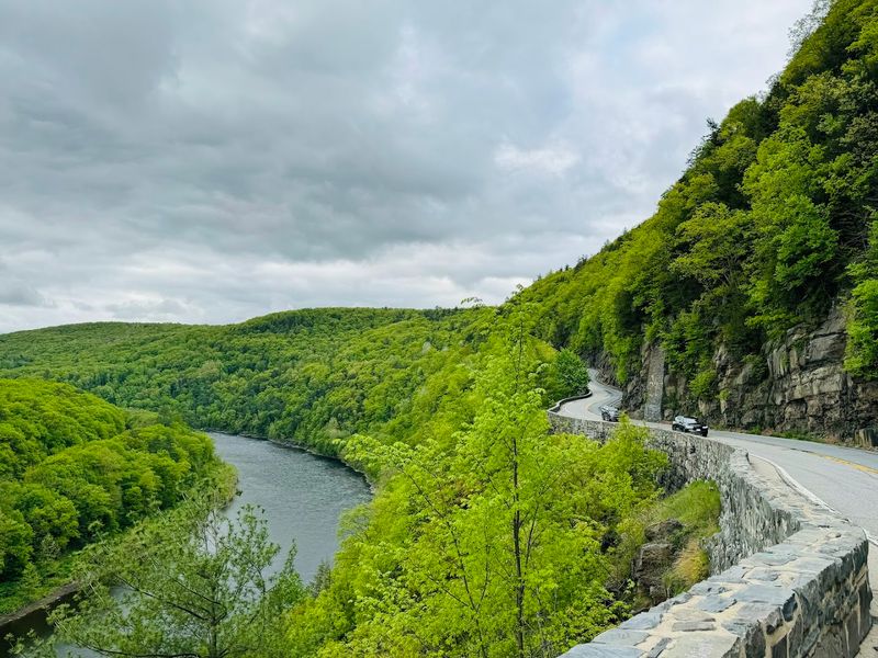 Motorcycles, Winding Roads, And Why Riders Love This Route