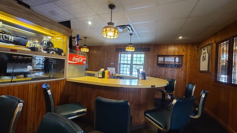 A Small, No-Frills Diner With Big Reputation