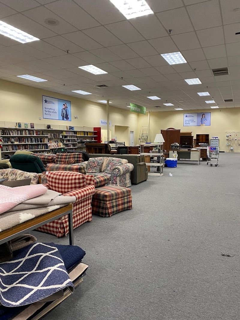 America's Thrift Store, Chattanooga