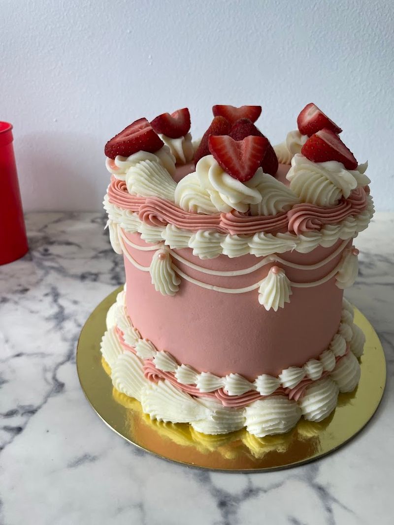 Custom Cakes And Special Orders That Impress On Big Occasions