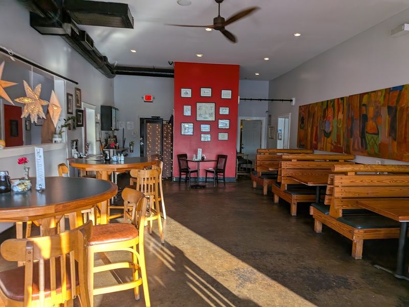 Ratings, Pricing, And Practical Visit Tips