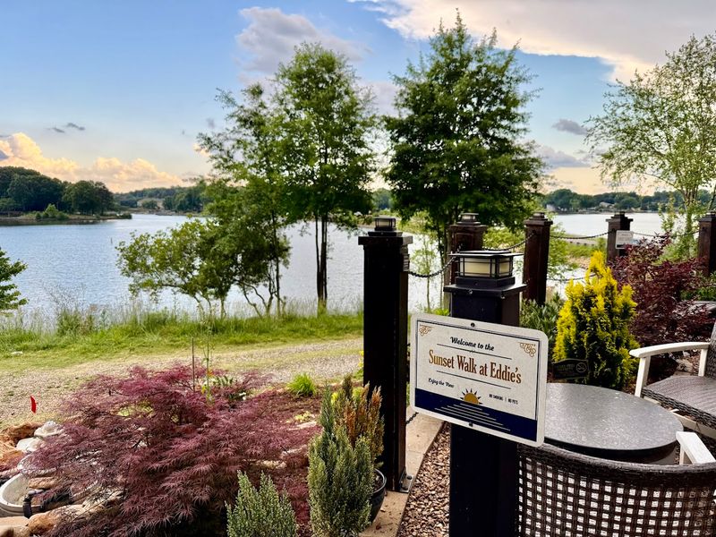 How Eddie's Became A Mooresville Staple