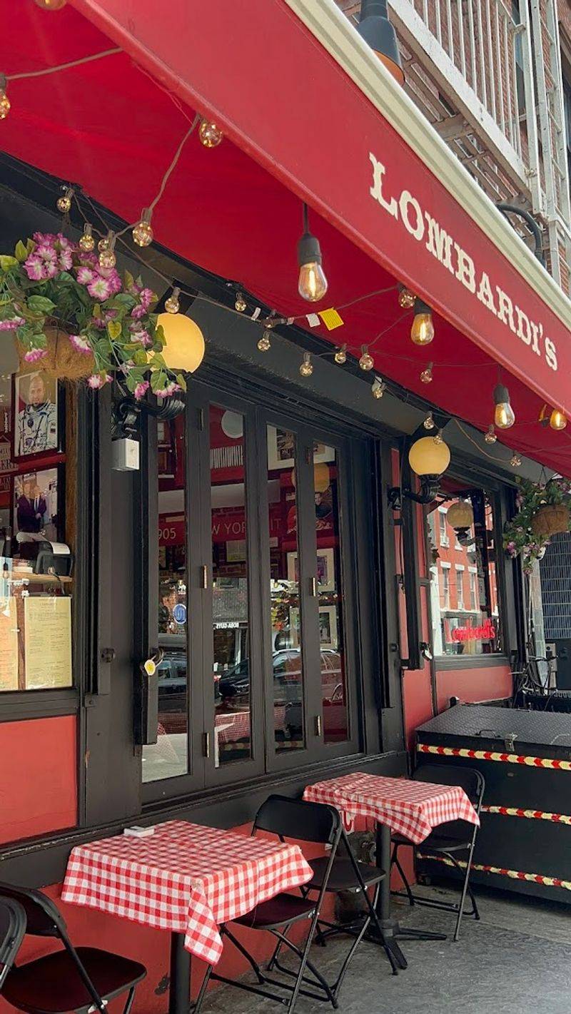 What The Atmosphere Inside Actually Feels Like On A Busy Night