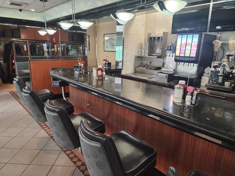 Dinner Selections That Prove This Diner Has Range