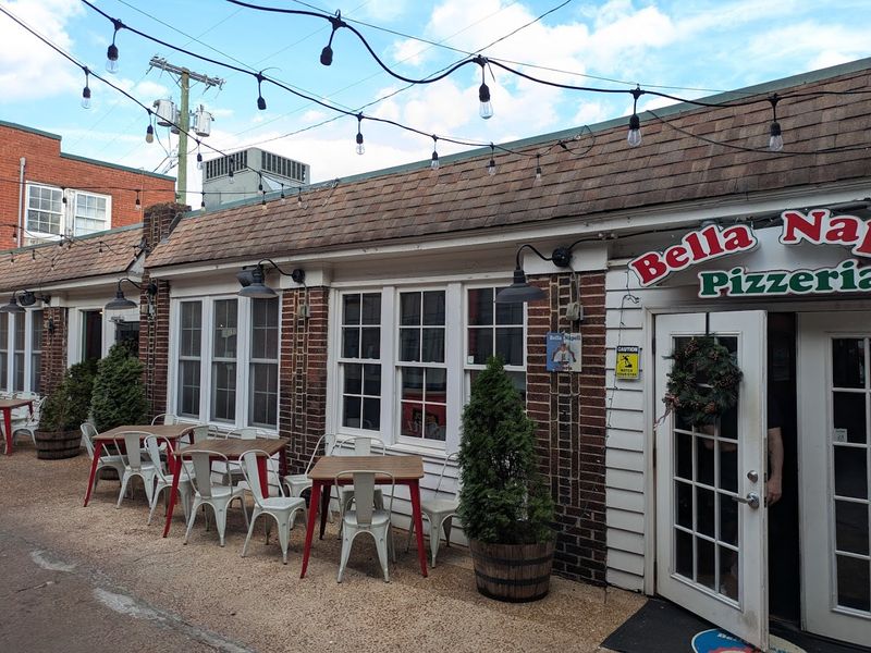 Bella Napoli Pizzeria, Nashville