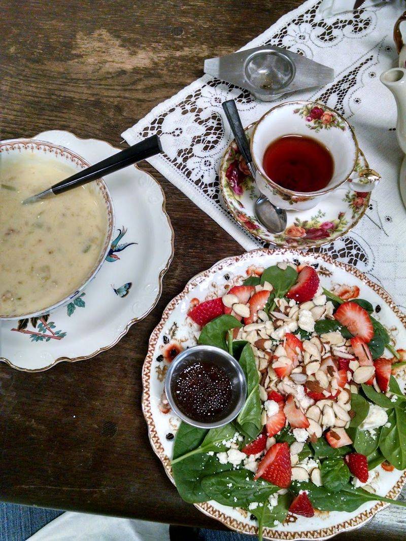 Food That Goes Far Beyond A Simple Lunch