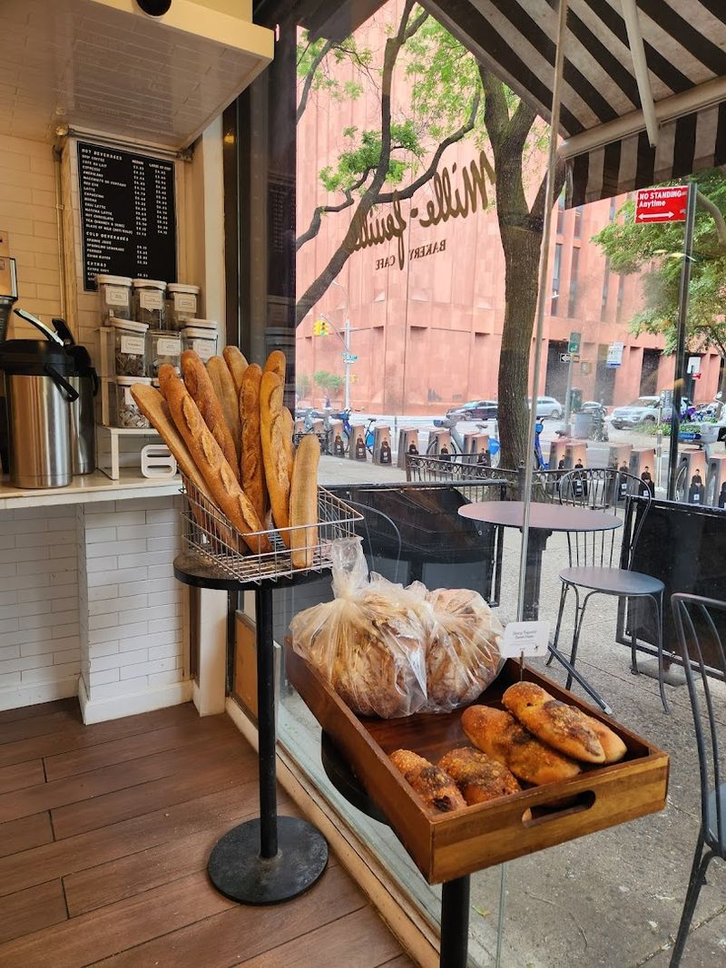 An Atmosphere That Makes You Want To Stay All Day