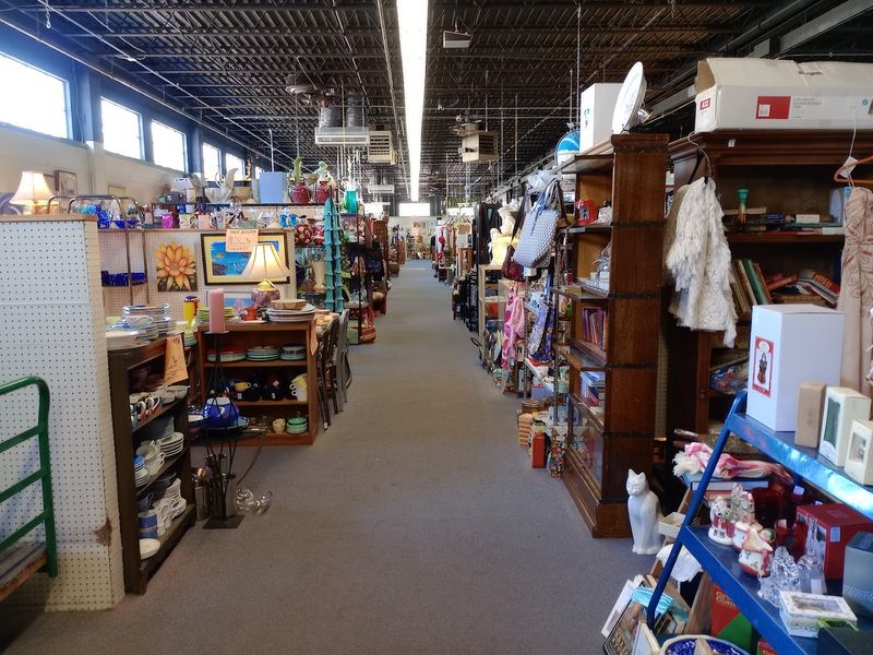 Grand Antique Mall (Reading)