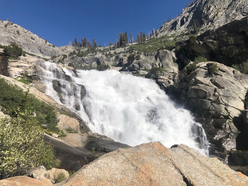 Tokopah Falls Trail (Sequoia National Park)