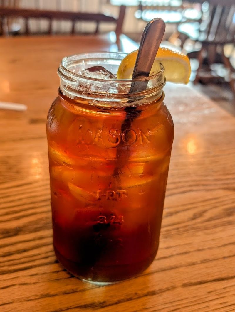 Drinks Served In Mason Jars