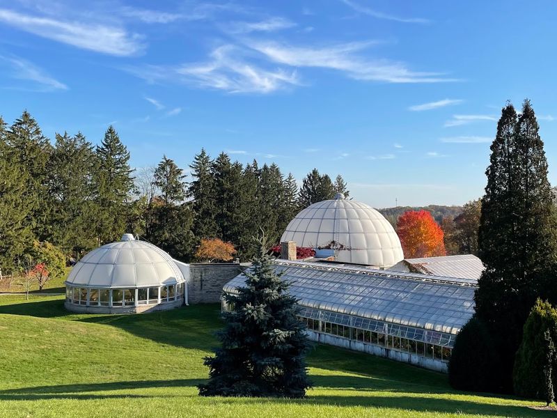 Hidden Lake Gardens, Tipton