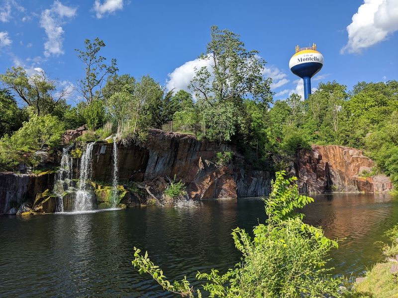 A Peaceful Green Space With Surprising Views