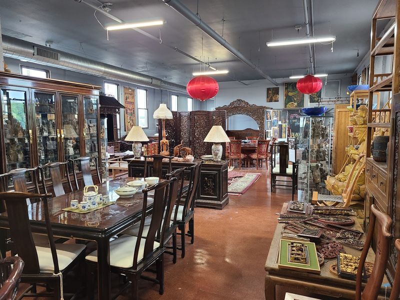A Favourite Stop For Antique Hunters Visiting Milwaukee