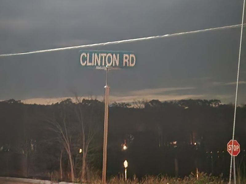 A Place Where Curiosity Draws Late-Night Visitors