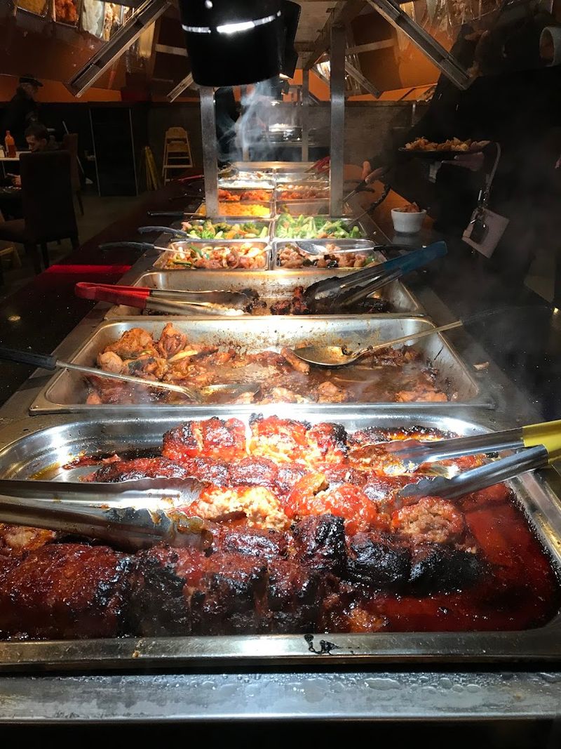 What To Know About Visiting During Peak Versus Off-Peak Hours