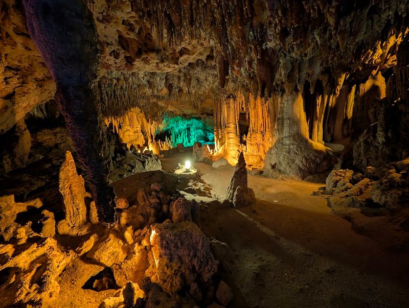 Florida's Only State Park With Air-Filled Caves You Can Walk Through