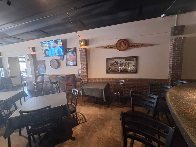 Service Style And What To Expect From The Dining Experience