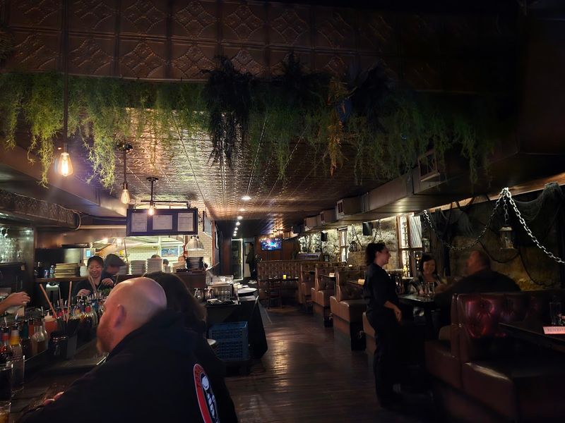 Service Style And What To Expect From The Staff