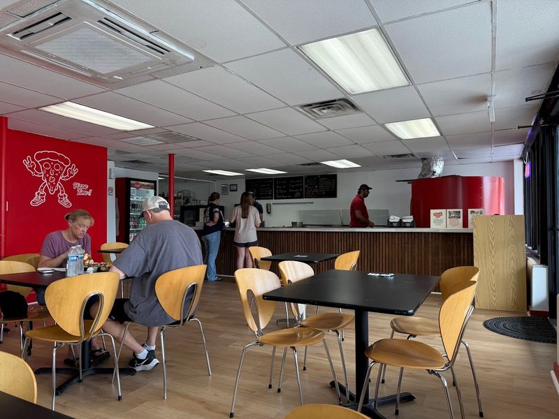 The Atmosphere: Honest, Unpretentious, And Comfortable