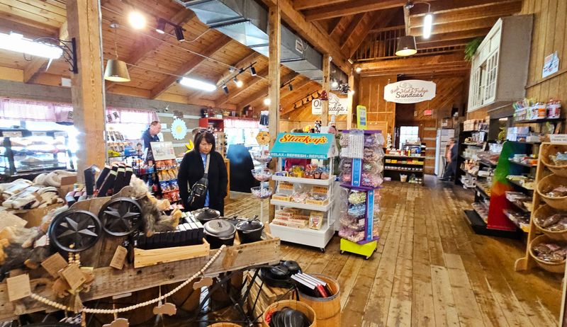 The General Store And Smoky Mountain Shopping Experience