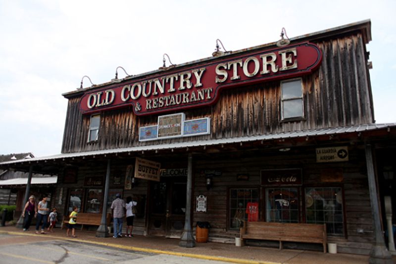 Brooks Shaw's Old Country Store, Jackson